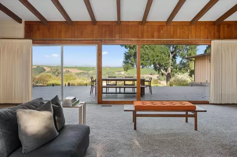 704 N Refugio Rd, Santa Ynez, CA 93460