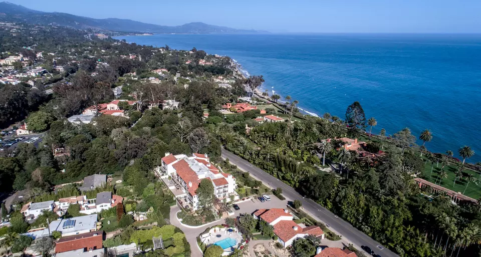 1022 Fairway Rd, Montecito, CA 93108 24 Photos Movoto