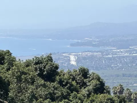 6500 Casitas Pass Rd, Carpinteria, CA 93014 photo 2