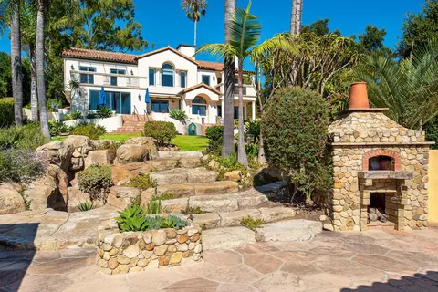 438 El Cielito Rd, Santa Barbara, CA 93105