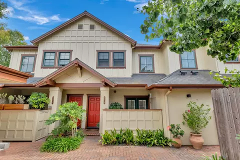 621 W Ortega St #B, Santa Barbara, CA 93101