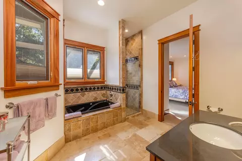 Bath - 705 S Rice Rd, Ojai, CA 93023 photo 2 of 4
