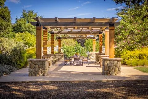 Exterior - 705 S Rice Rd, Ojai, CA 93023 photo 13 of 21