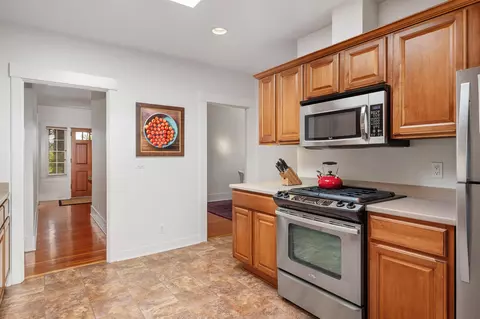 423 E Islay St, Santa Barbara, CA 93101 photo 12