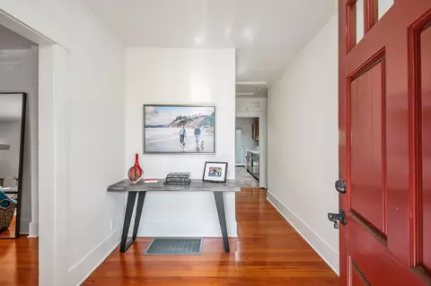 423 E Islay St, Santa Barbara, CA 93101 photo 5