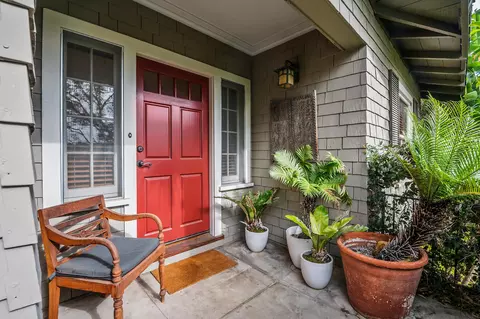 423 E Islay St, Santa Barbara, CA 93101 photo 4