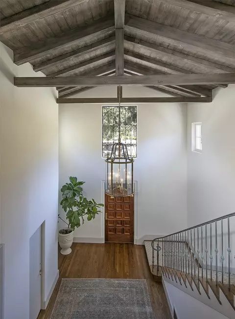 Entry Way - 749 Fuera Ln, Montecito, CA 93108 photo 2 of 2