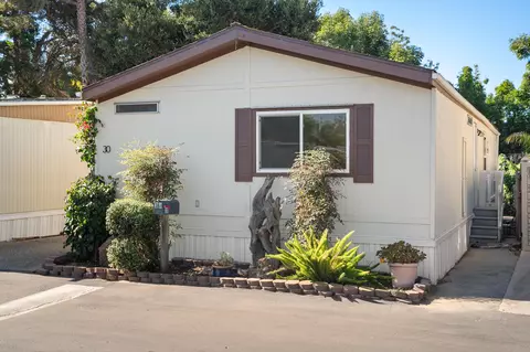 1210 Cacique St #30, Santa Barbara, CA 93103