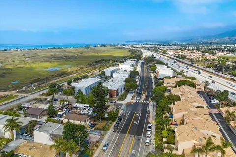 4237 Carpinteria Ave UNIT B, Carpinteria, CA 93013