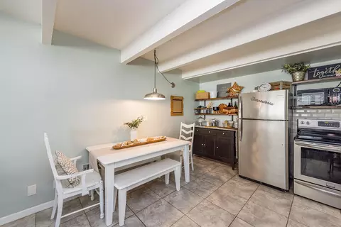Kitchen - 130 Ash Ave #12, Carpinteria, CA 93013 photo 1 of 3