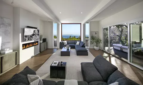 975 Mariposa Ln, Montecito, CA 93108