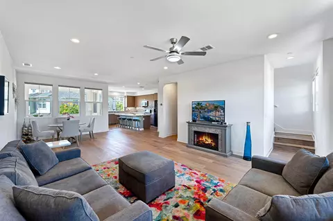 579 Asilomar Way #103, Goleta, CA 93117