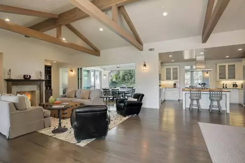 1030 Cambridge Dr, Santa Barbara, CA 93111