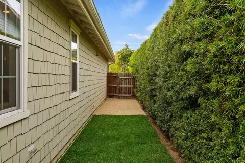 6364 Lagunitas Ct, Carpinteria, CA 93013 photo 27