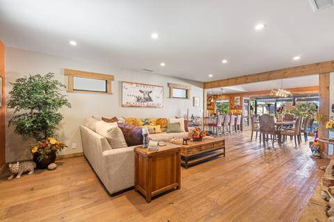2963 Alvarado St, Oxnard, CA 93036 photo 3