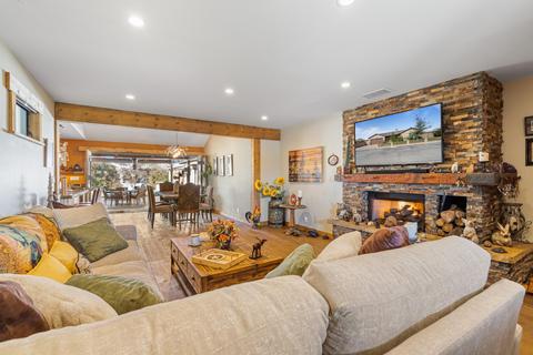2963 Alvarado St, Oxnard, CA 93036 photo 4