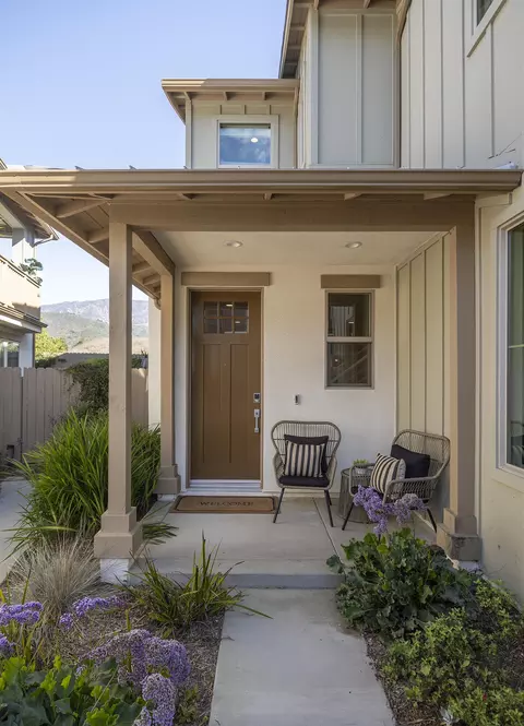 4010 Green Heron Spring Dr, Carpinteria, CA 93013 photo 2