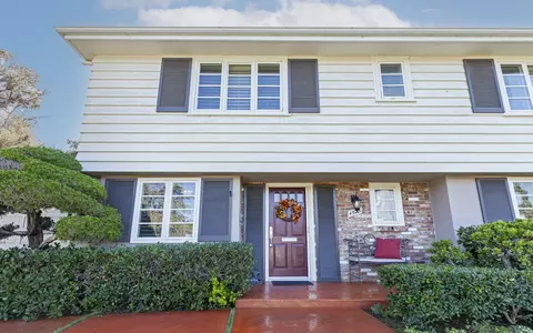 4523 Carriage Hill Dr, Santa Barbara, CA 93110
