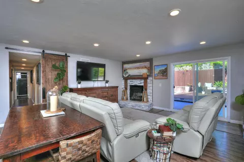 6284 Parkhurst Dr, Goleta, CA 93117 photo 8