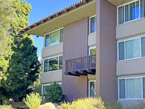 2727 Miradero Dr #204, Santa Barbara, CA 93105