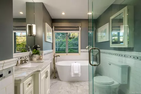 Bath - 1545 Ramona Ln, Montecito, CA 93108 photo 1 of 4