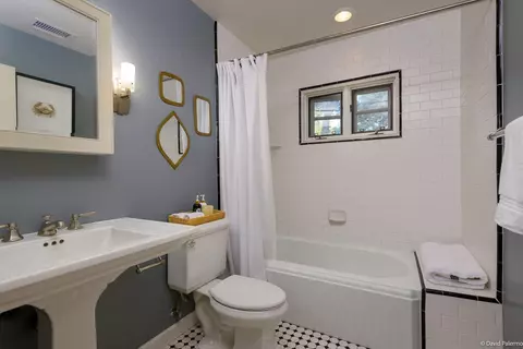 Bath - 1545 Ramona Ln, Montecito, CA 93108 photo 4 of 4