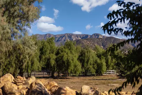 12523 Treeranch Rd, Ojai, CA 93023 photo 3