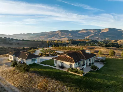 View/Area - 7253 Santos Rd, Lompoc, CA 93436 photo 4 of 11