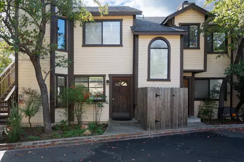 1674 Laurel Ave #4, Solvang, CA 93463