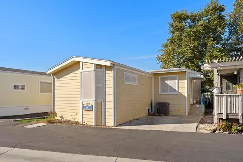 349 Ash Ave #71, Carpinteria, CA 93013 photo 14