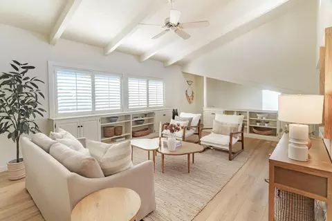 176 Kingston Ave #A, Goleta, CA 93117