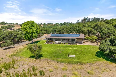 4281 E Hwy 246, Lompoc, CA 93436 photo 1