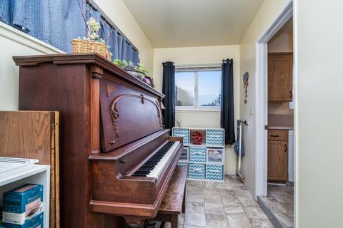 901 N Third St, Lompoc, CA 93436 photo 17