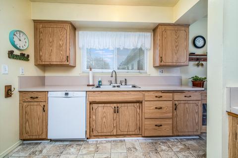 901 N Third St, Lompoc, CA 93436 photo 6