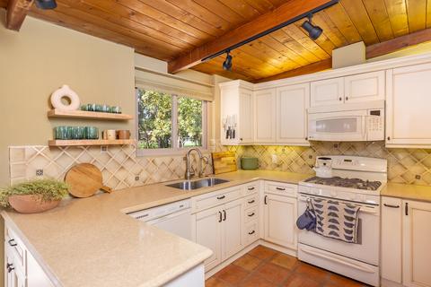 711 Drown Ave, Ojai, CA 93023 photo 4