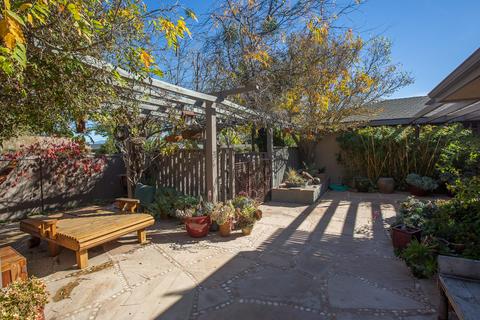 137 3rd St, Solvang, CA 93463 photo 2