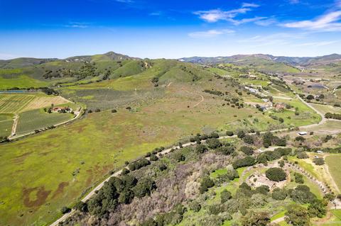 211 Mail Rd, Lompoc, CA 93436 photo 2