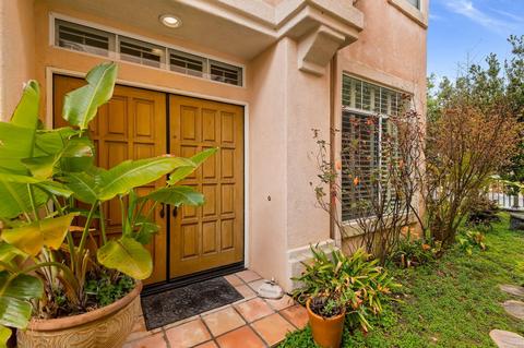 1252 Cravens Ln #3, Carpinteria, CA 93013 photo 2