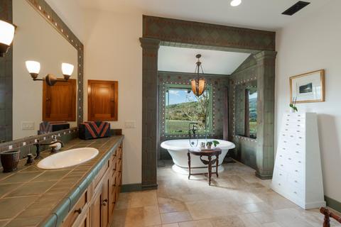 Bath - 7320 Santos, Lompoc, CA 93436 photo 1 of 3