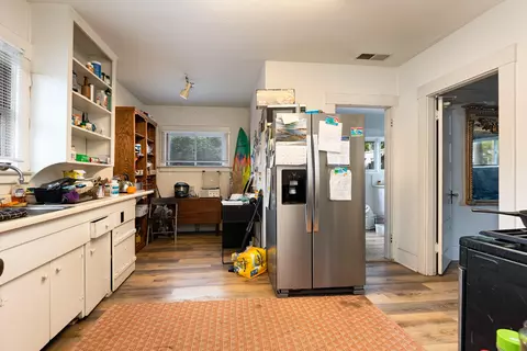 Kitchen - 507 Brinkerhoff Ave, Santa Barbara, CA 93101 photo 1 of 2