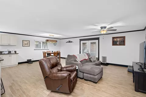 Living - 4227 Constellation Rd, Lompoc, CA 93436 photo 1 of 2
