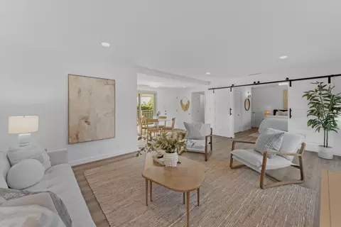 263 Moreton Bay Ln #5, Goleta, CA 93117