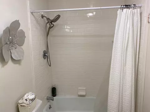 4420 Catlin Cir #D, Carpinteria, CA 93013 photo 2