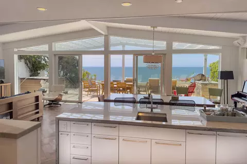 Kitchen - 3281 Padaro Ln, Carpinteria, CA 93013 photo 2 of 3