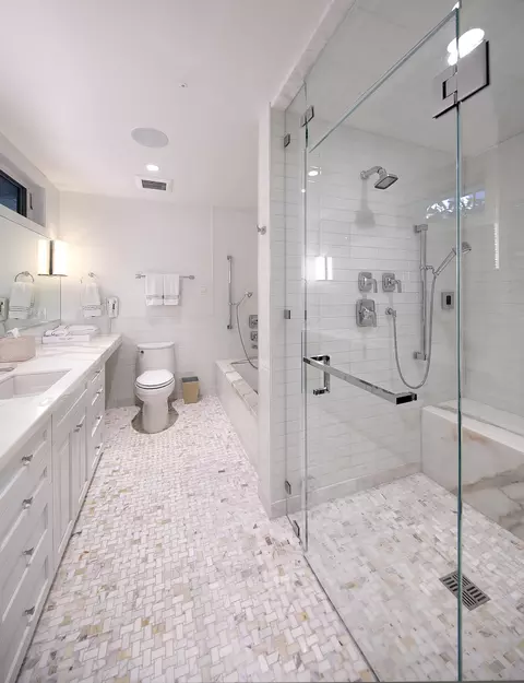 Bath - 3281 Padaro Ln, Carpinteria, CA 93013 photo 3 of 4