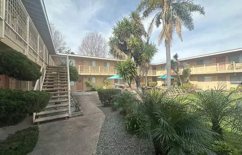 Exterior - 1001-1021 E Cypress Ave, Lompoc, CA 93436 photo 10 of 12