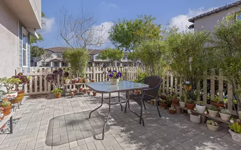 Exterior - 3103 Moss Landing Blvd, Oxnard, CA 93036 photo 5 of 8