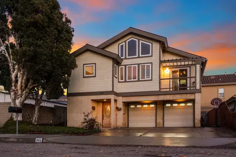 655 S 12th St, Grover Beach, CA 93433