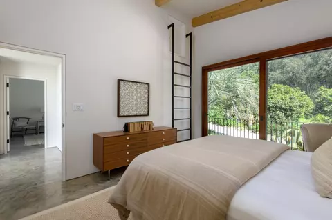 Bedroom - 4038 Foothill Rd, Carpinteria, CA 93013 photo 4 of 5
