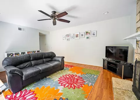 655 Windsor Ave, Goleta, CA 93117 photo 6